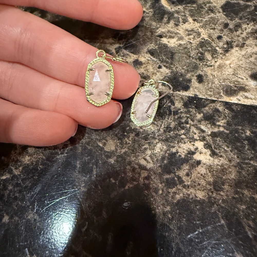 Kendra Scott Dani Gold Drop Earrings - Picture 6 of 9